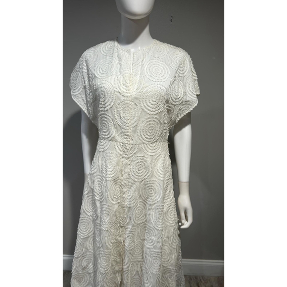 Akris Punto Cream Circle Loop Embroidery Dress Size 6 ** no belt - Picture 5 of 9